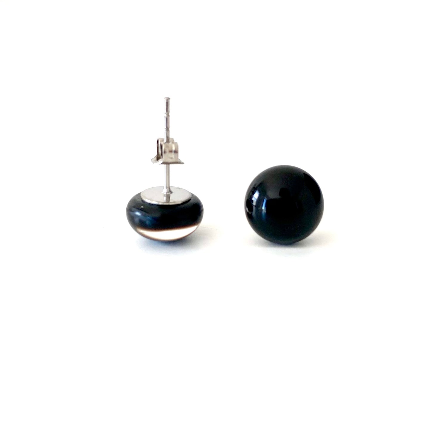 Boucles d'oreilles en verre noire